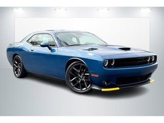 Used 2020 Dodge Challenger R/T w/ Blacktop Package image 1