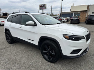 Used 2019 Jeep Cherokee Latitude Plus image 1