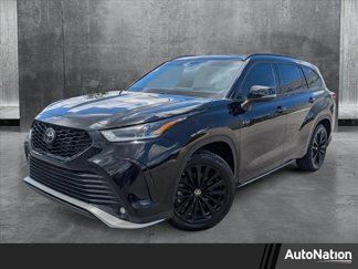 Used 2023 Toyota Highlander XSE image 1