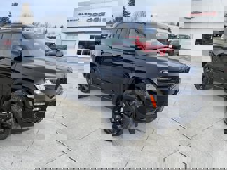 New 2025 Jeep Grand Cherokee Limited w/ Black Appearance Package image 1