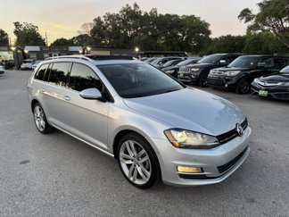 Used 2017 Volkswagen Golf S image 1