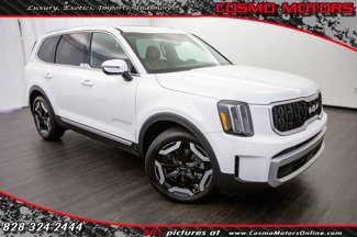 Used 2024 Kia Telluride EX w/ EX Captain's Chair Package image 1