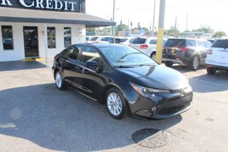 Used 2022 Toyota Corolla LE image 1