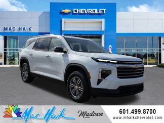New 2026 Chevrolet Traverse LT image 1