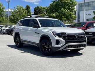 New 2025 Volkswagen Atlas Peak Edition SE image 1