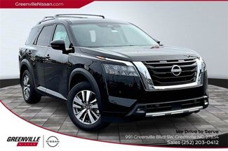 New 2025 Nissan Pathfinder SL image 1