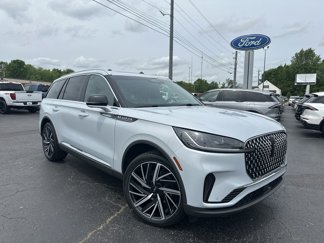 New 2025 Lincoln Aviator Reserve image 1