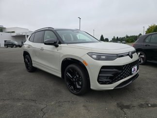 New 2025 Volkswagen Tiguan SE R-Line image 1