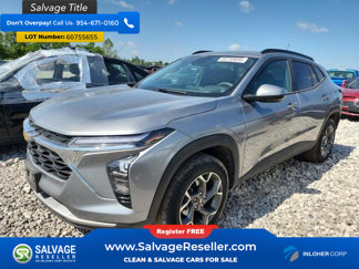 Used 2025 Chevrolet Trax LT image 1
