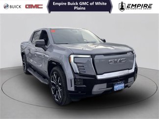 Used 2025 GMC Sierra EV Denali image 1