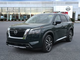 New 2025 Nissan Pathfinder Platinum image 1