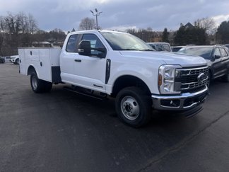 New 2025 Ford F350 XL w/ XL Chrome Package image 1