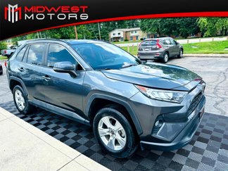Used 2021 Toyota RAV4 XLE image 1