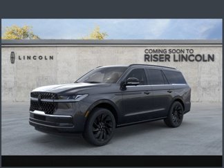 New 2025 Lincoln Navigator Reserve w/ Jet Appearance Package image 1