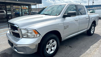 Used 2019 RAM 1500 Classic SLT w/ Luxury Group image 1