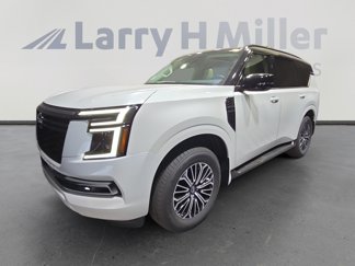 New 2025 Nissan Armada Platinum image 1