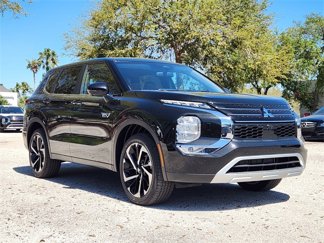 New 2025 Mitsubishi Outlander SE image 1