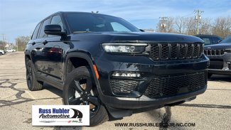 New 2025 Jeep Grand Cherokee Limited w/ Luxury Tech Group II image 1