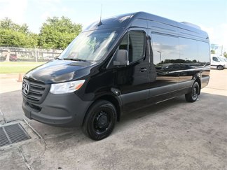 New 2025 Mercedes-Benz Sprinter 2500 image 1