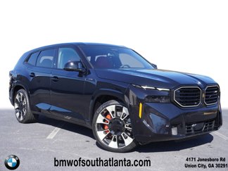 New 2025 BMW XM image 1