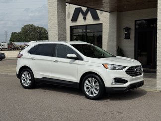 Used 2020 Ford Edge Titanium image 1