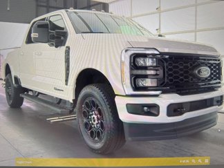 Used 2025 Ford F250 Lariat w/ Black Appearance Package image 1