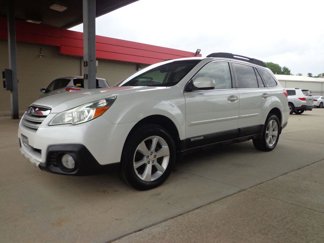 Used 2013 Subaru Outback 2.5i Limited image 1
