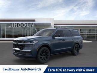New 2025 Lincoln Navigator Reserve w/ Jet Appearance Package image 1