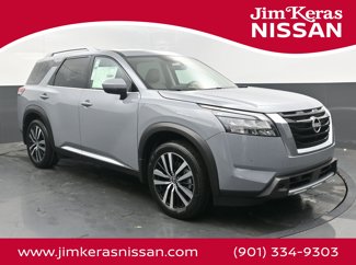 New 2025 Nissan Pathfinder Platinum image 1