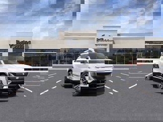 New 2025 Cadillac Lyriq Luxury image 1