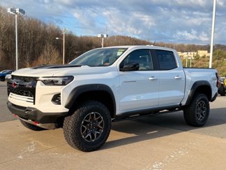 New 2025 Chevrolet Colorado ZR2 image 1