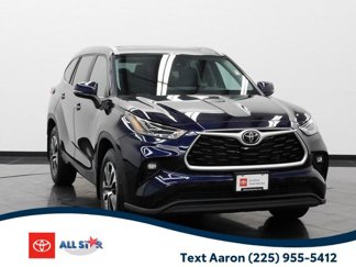 Certified 2023 Toyota Highlander XLE image 1