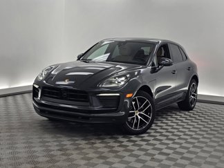 Used 2025 Porsche Macan Turbo image 1