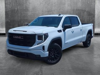 Used 2024 GMC Sierra 1500 Elevation image 1