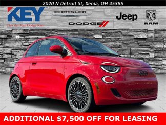New 2024 FIAT 500 e (RED) image 1