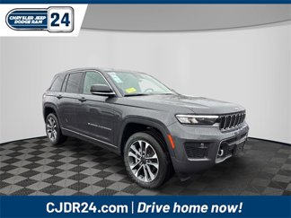 New 2025 Jeep Grand Cherokee Overland w/ Trailer Tow Package image 1