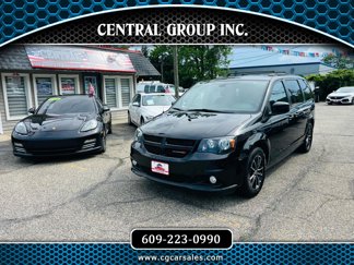 Used 2018 Dodge Grand Caravan GT image 1