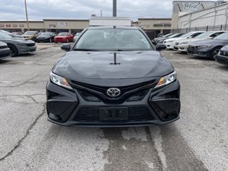 Used 2022 Toyota Camry SE image 1
