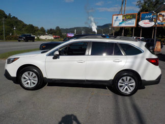 Used 2019 Subaru Outback 2.5i Premium image 1