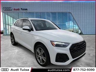 Certified 2025 Audi Q5 2.0T Premium w/ Convenience Plus Package image 1