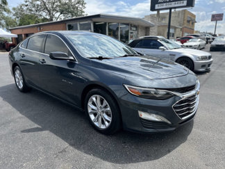 Used 2020 Chevrolet Malibu LT image 1