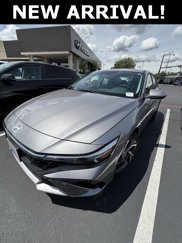 Certified 2024 Hyundai Elantra SEL w/ Convenience Package image 1