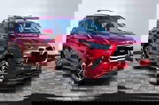 New 2025 Toyota Highlander XLE image 1