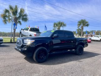 Used 2023 Toyota Tacoma SR image 1