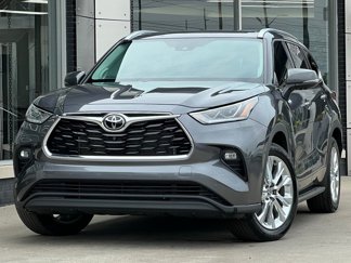 Used 2023 Toyota Highlander L image 1