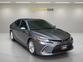 Used 2023 Toyota Camry LE image 1
