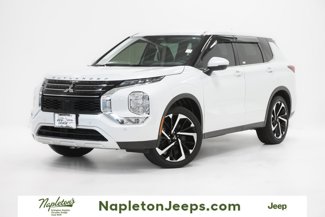 Used 2022 Mitsubishi Outlander SE image 1