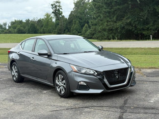 Used 2020 Nissan Altima 2.5 S image 1
