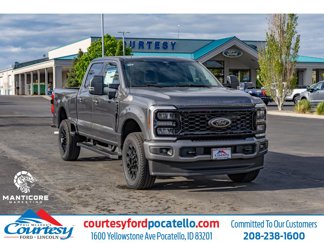 New 2025 Ford F350 XLT image 1