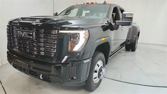 Used 2025 GMC Sierra 3500 Denali Ultimate image 1